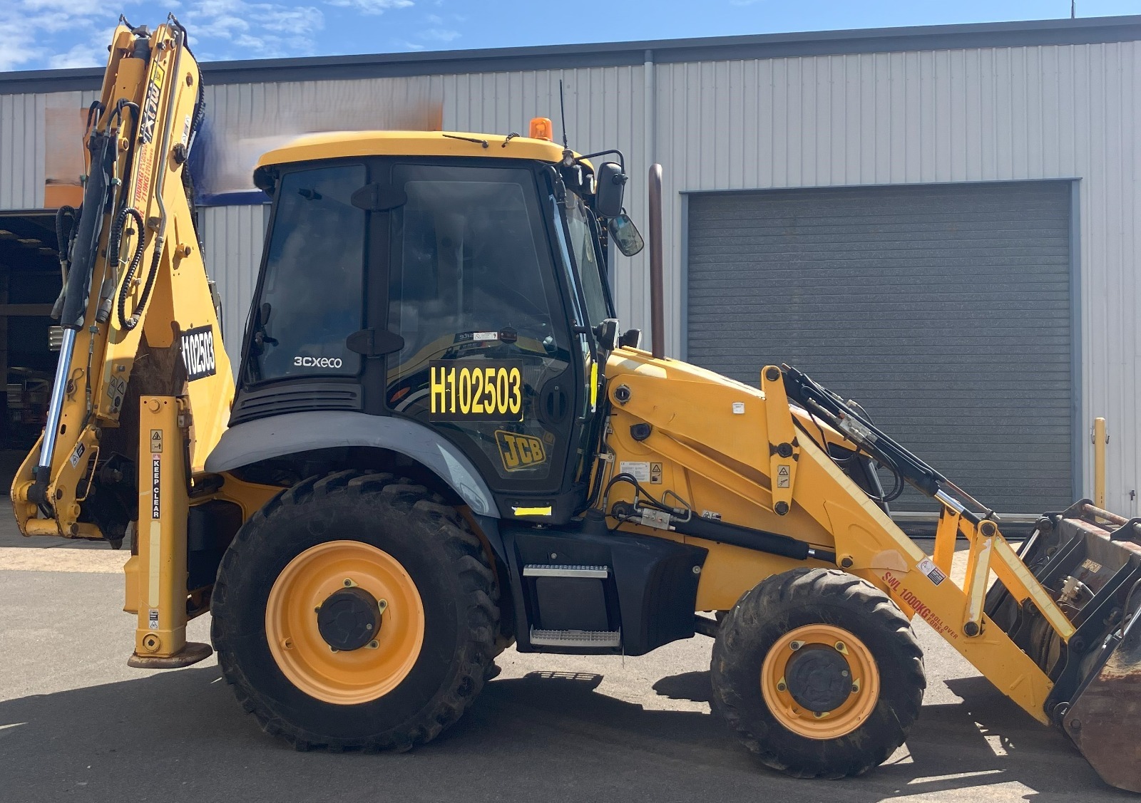 JCB Backhoe Loader Services